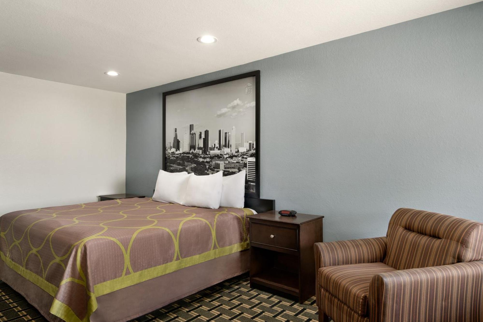 Crystal Inn By Oyo Northeast Houston I-610 Exterior photo